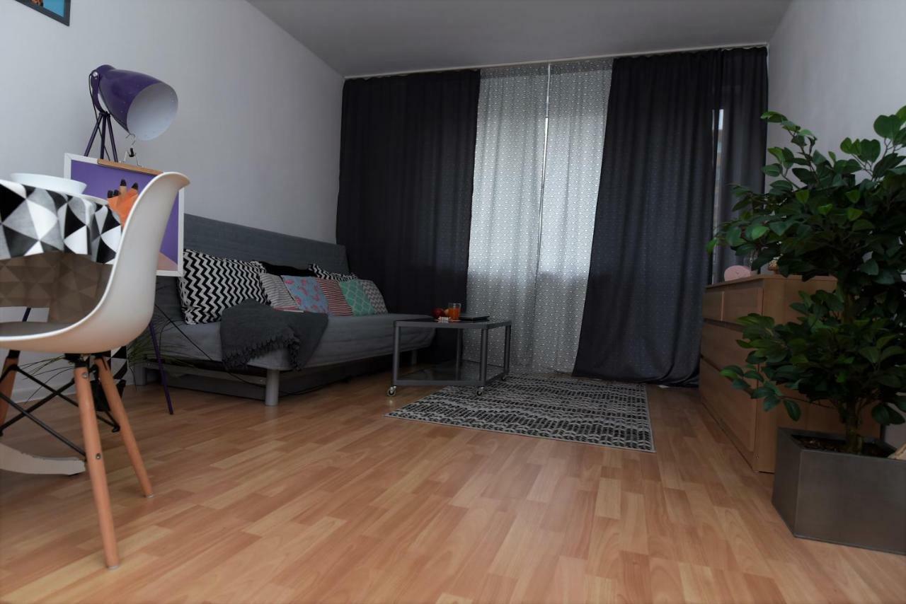 Hello Warsaw! Calm Artistic City Center Apartment エクステリア 写真