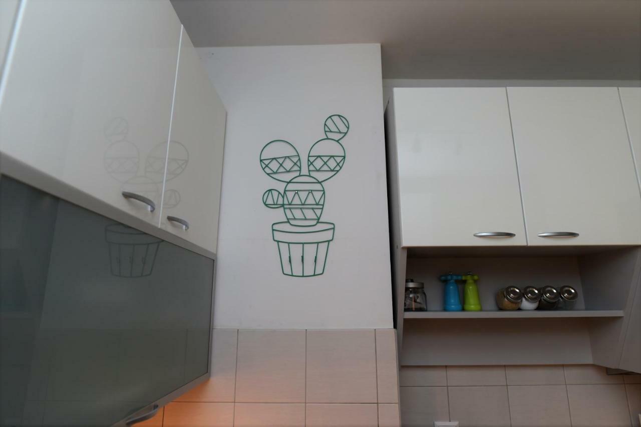 Hello Warsaw! Calm Artistic City Center Apartment エクステリア 写真